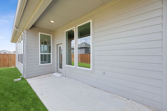 717 Rusty Spurs Place, Weston, TX 75009