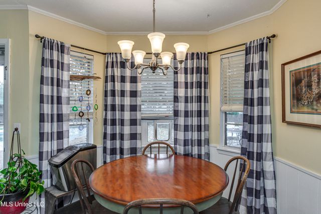 100 Fairdale Place, Brandon, MS 39042