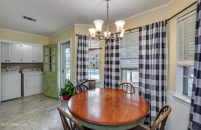 100 Fairdale Place, Brandon, MS 39042