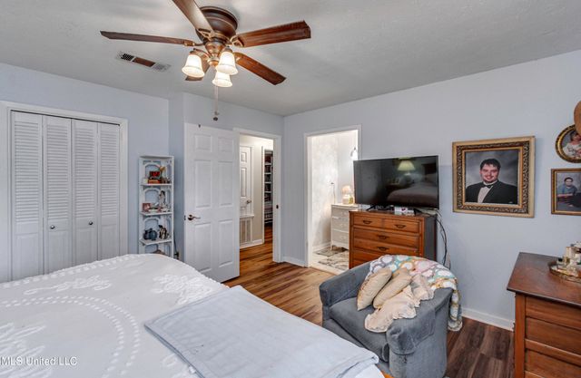 100 Fairdale Place, Brandon, MS 39042