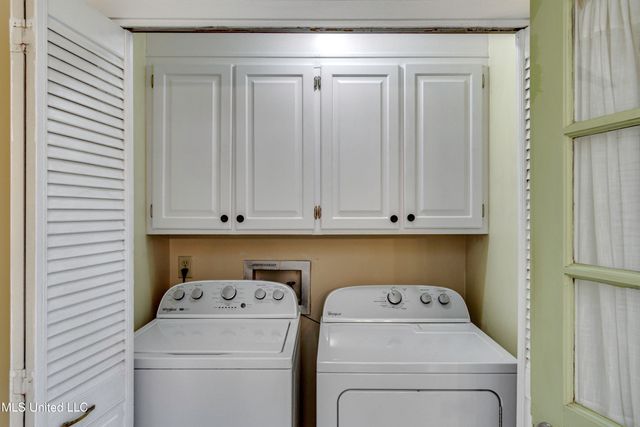 100 Fairdale Place, Brandon, MS 39042