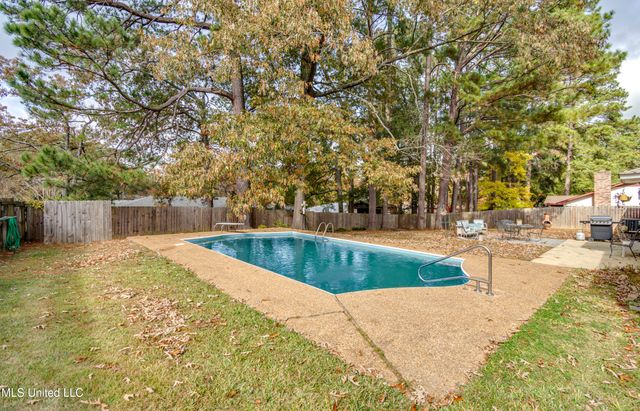 100 Fairdale Place, Brandon, MS 39042