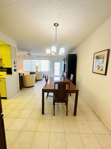 2060 Harwood E 2060, Deerfield Beach, FL 33442