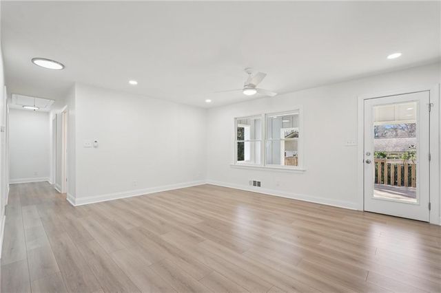 507 Castleaire Drive, Stone Mountain, GA 30087