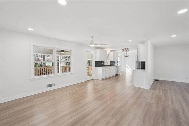 507 Castleaire Drive, Stone Mountain, GA 30087