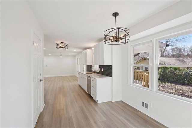 507 Castleaire Drive, Stone Mountain, GA 30087