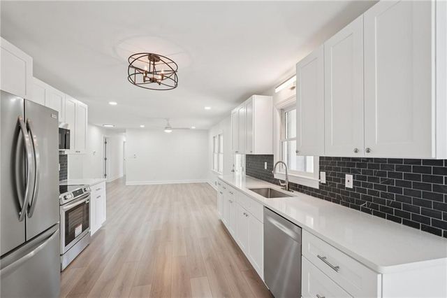 507 Castleaire Drive, Stone Mountain, GA 30087