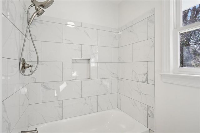 507 Castleaire Drive, Stone Mountain, GA 30087