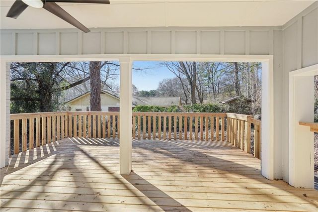 507 Castleaire Drive, Stone Mountain, GA 30087