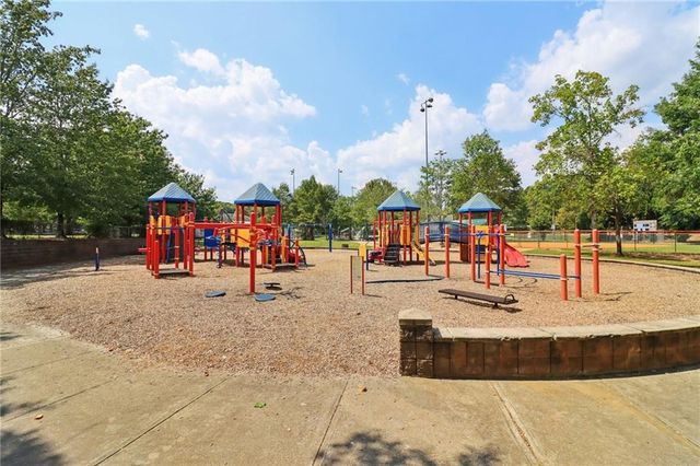 507 Castleaire Drive, Stone Mountain, GA 30087