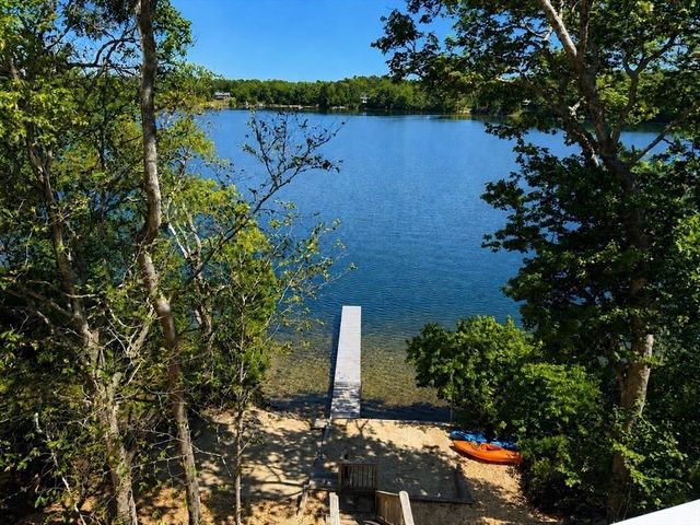 29 Eagle Hill Drive, Plymouth, MA 02360