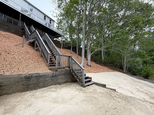 29 Eagle Hill Drive, Plymouth, MA 02360