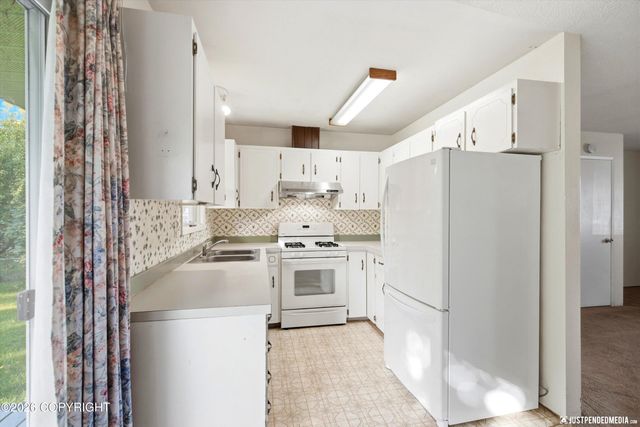 8400 E 10th Avenue, Anchorage, AK 99504