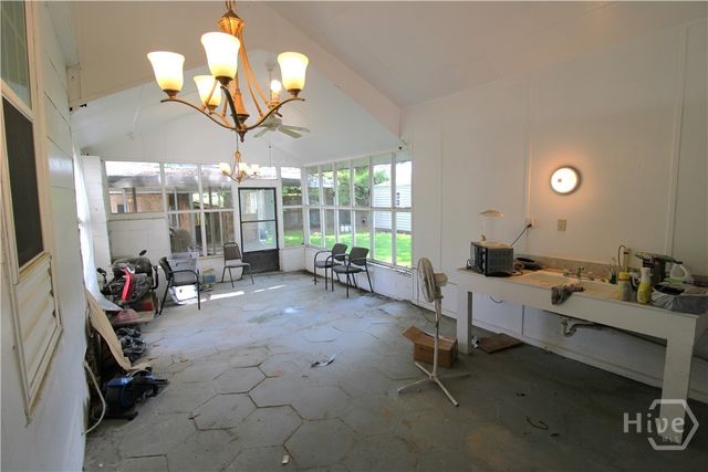 10 W Inman Street, Statesboro, GA 30458