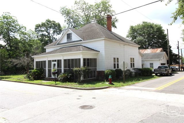 10 W Inman Street, Statesboro, GA 30458