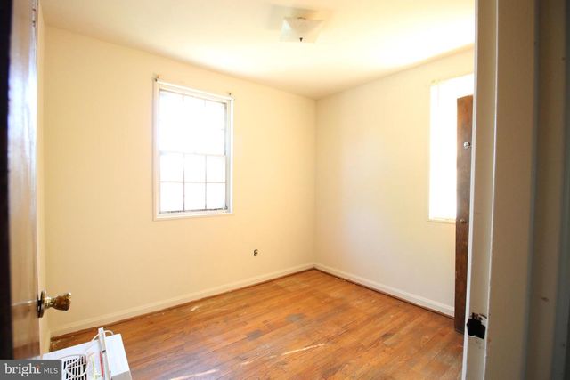 2351 IVERSON ST, Temple Hills, MD 20748