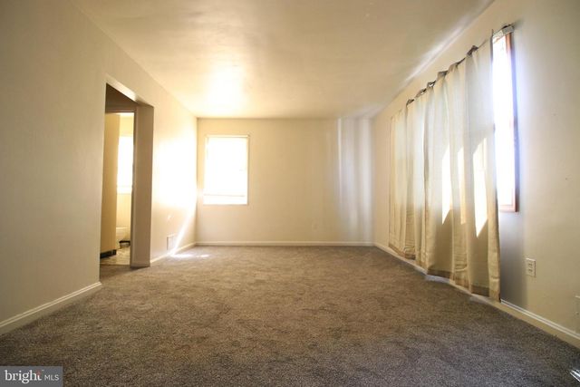2351 IVERSON ST, Temple Hills, MD 20748