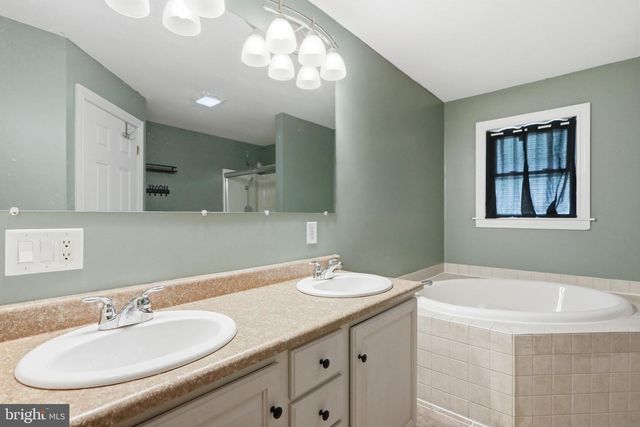 80 SANDPIPER DR, Basye, VA 22810