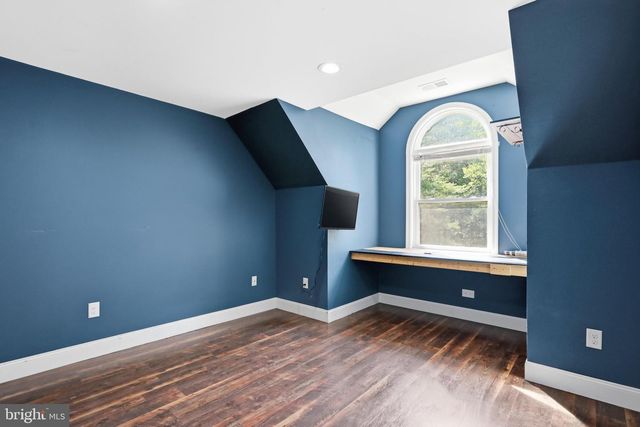 80 SANDPIPER DR, Basye, VA 22810