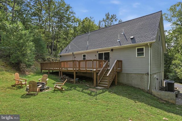 80 SANDPIPER DR, Basye, VA 22810