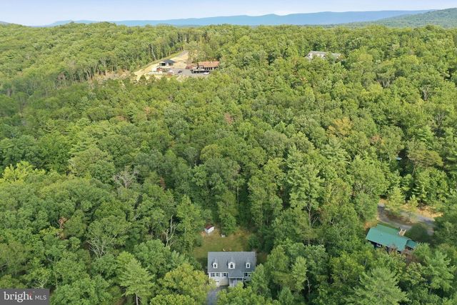 80 SANDPIPER DR, Basye, VA 22810