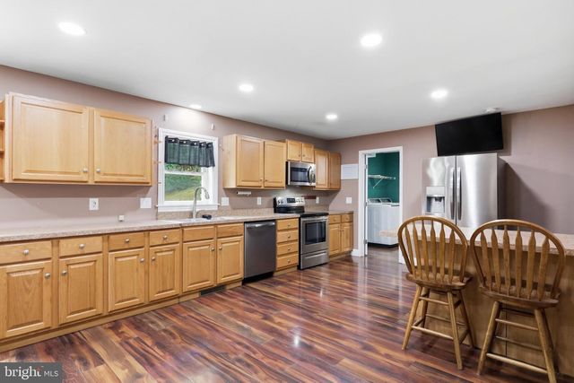 80 SANDPIPER DR, Basye, VA 22810