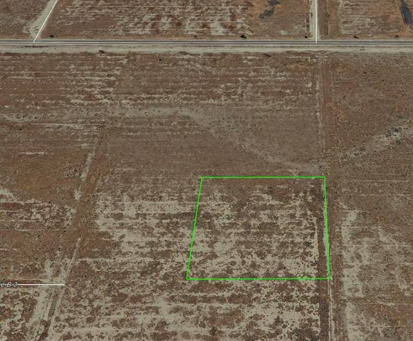 Vic 95th St W & Ave B2 Avenue, Antelope Acres, CA 93536