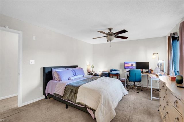 4184 Thistle CIR, Virginia Beach, VA 23462