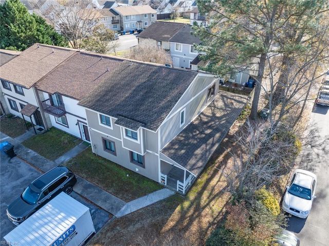 4184 Thistle CIR, Virginia Beach, VA 23462