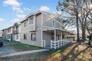 4184 Thistle CIR, Virginia Beach, VA 23462