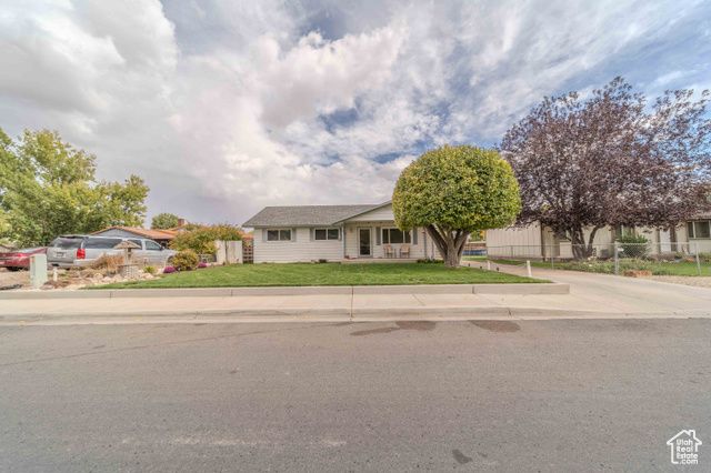 470 N 400 E, Roosevelt, UT 84066