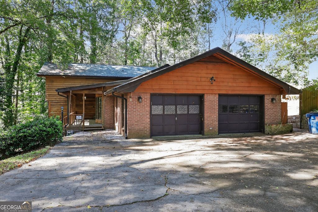 1799 Wiggins Circle SW, Conyers, GA 30094