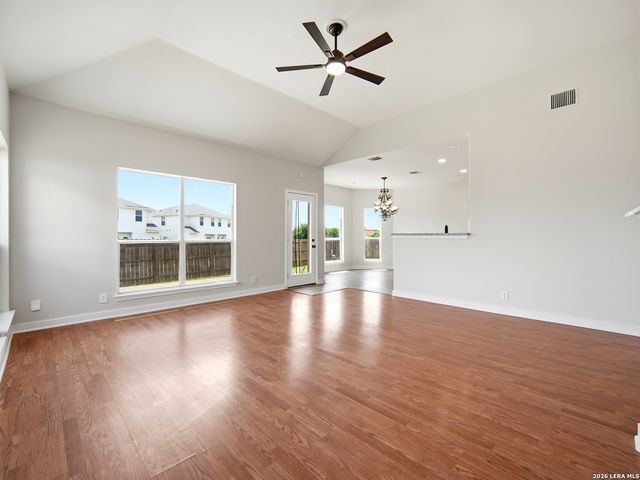 8606 Still Moon, San Antonio, TX 78245