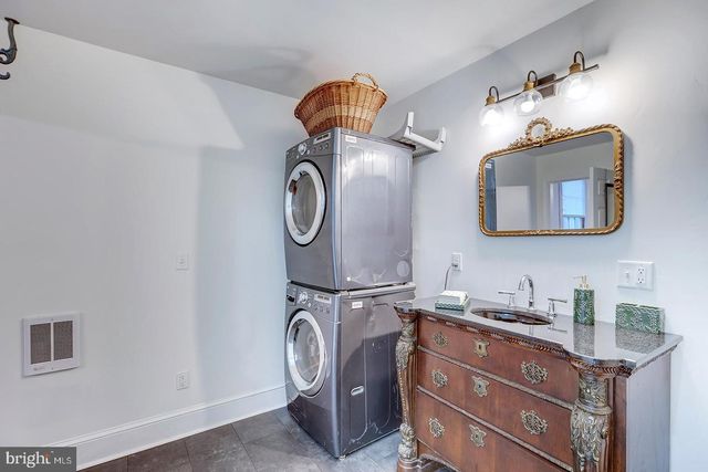 205 FISHER AVE, Milford, DE 19963