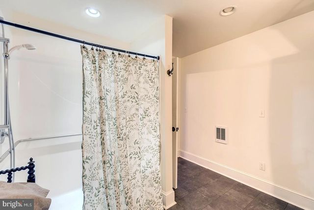 205 FISHER AVE, Milford, DE 19963