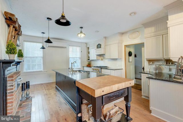 205 FISHER AVE, Milford, DE 19963