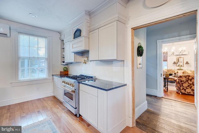 205 FISHER AVE, Milford, DE 19963