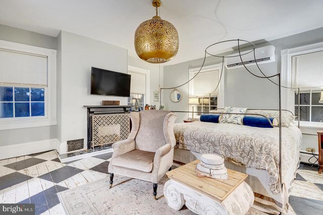 205 FISHER AVE, Milford, DE 19963