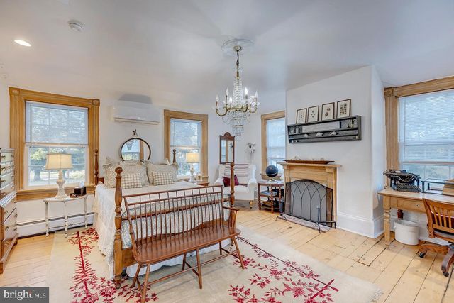 205 FISHER AVE, Milford, DE 19963