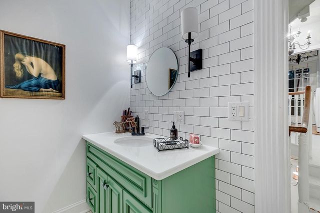 205 FISHER AVE, Milford, DE 19963