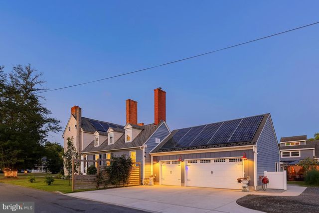 205 FISHER AVE, Milford, DE 19963