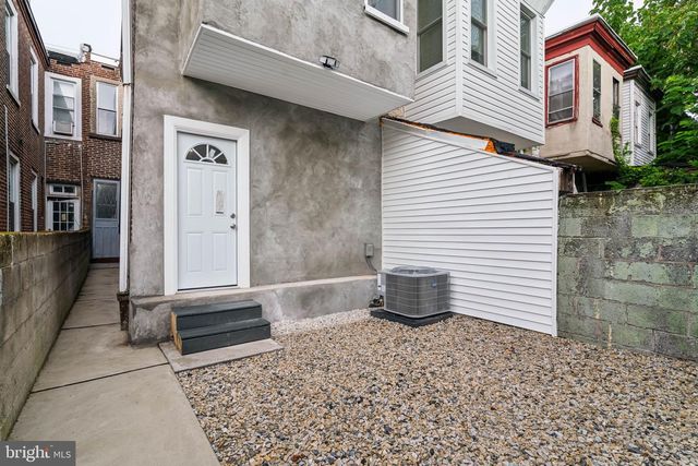 2433 N 17TH ST, Philadelphia, PA 19132