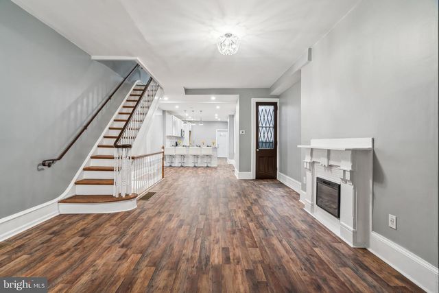 2433 N 17TH ST, Philadelphia, PA 19132