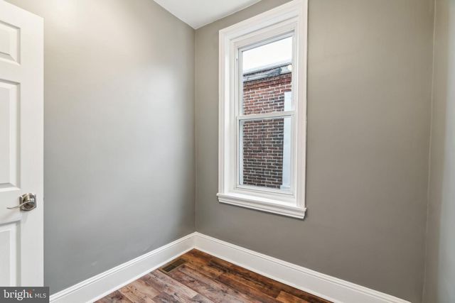 2433 N 17TH ST, Philadelphia, PA 19132