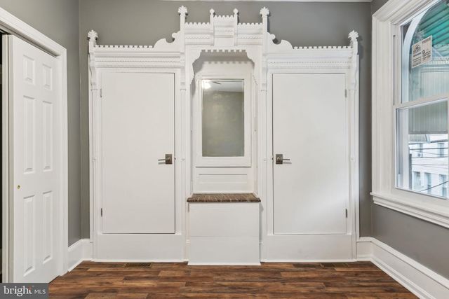 2433 N 17TH ST, Philadelphia, PA 19132