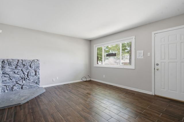 703 Circle Drive, University Park, IL 60484