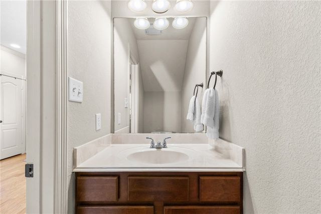 1000 Spring Loop 1801, College Station, TX 77840