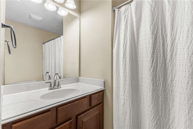 1000 Spring Loop 1801, College Station, TX 77840