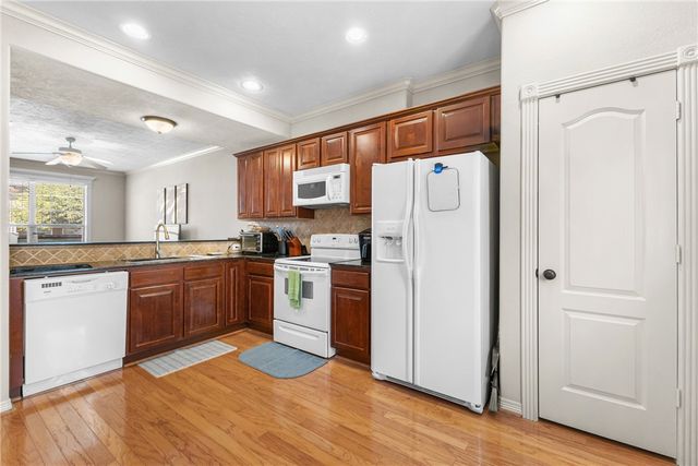 1000 Spring Loop 1801, College Station, TX 77840