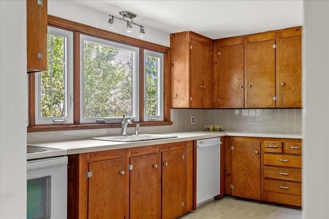 30 Irving, Scituate, MA 02066